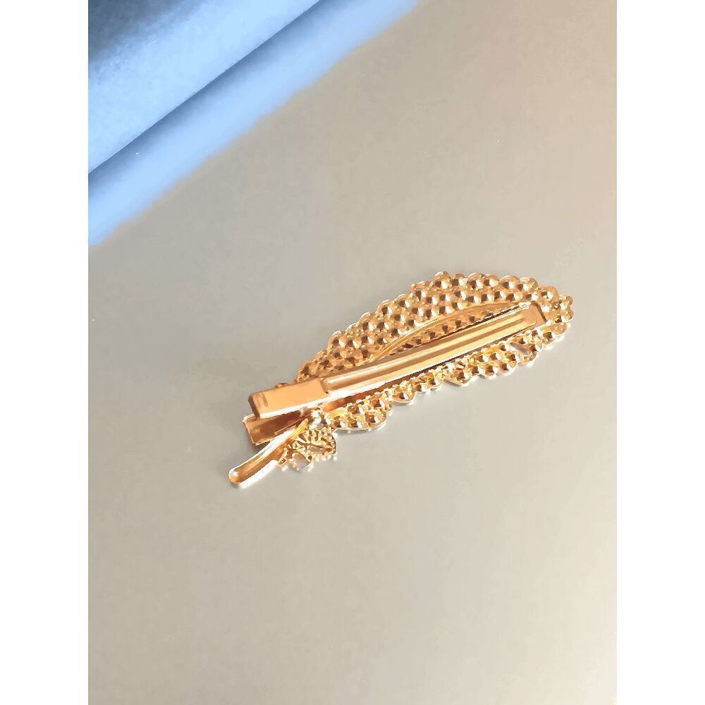 Ladies 2 Piece Feather Heart Hair Clip - Picture 6 of 8